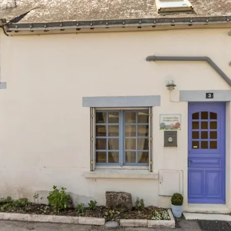 House La Maison Bleue *